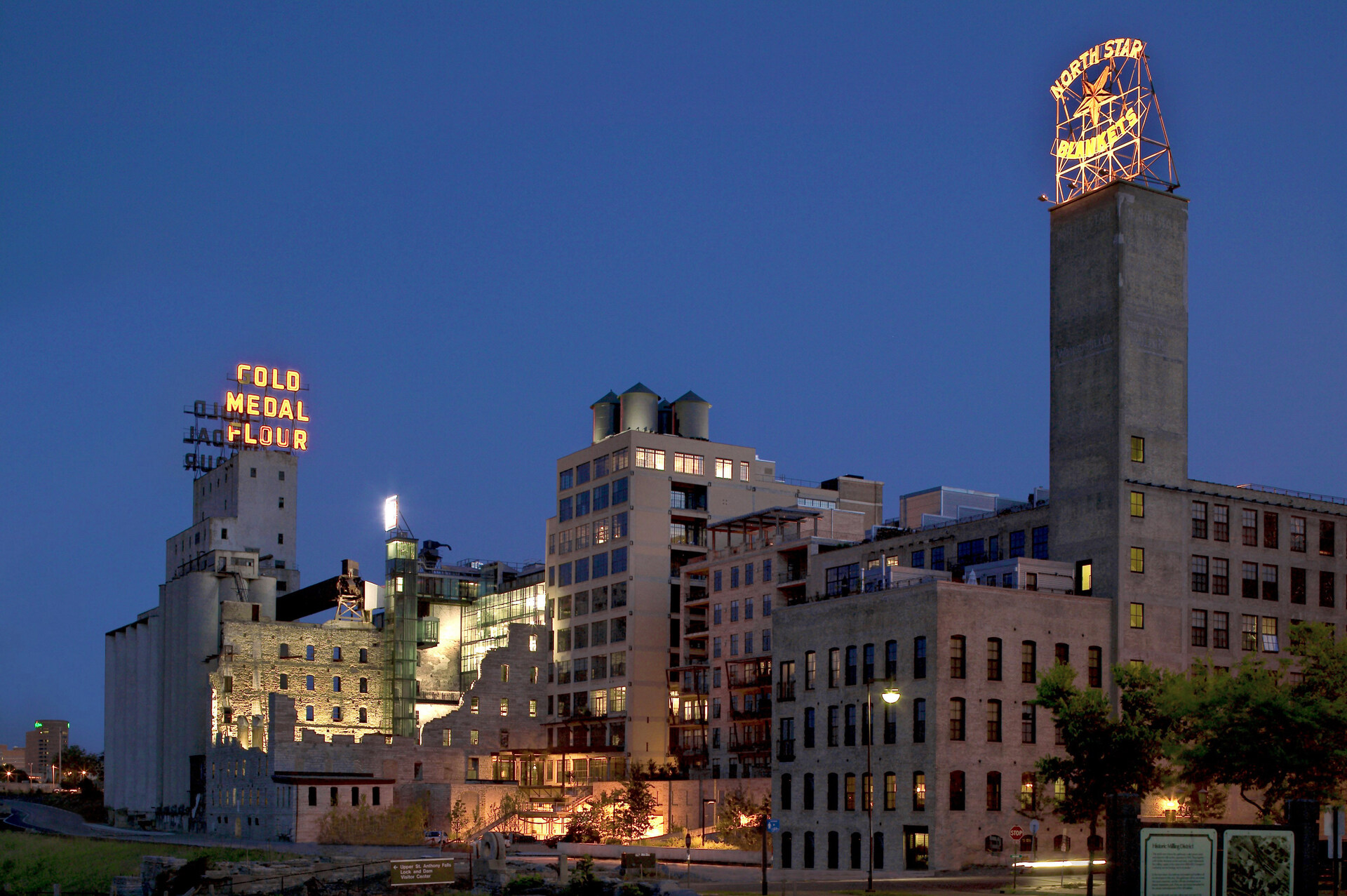 exterior view of mill city museum at night